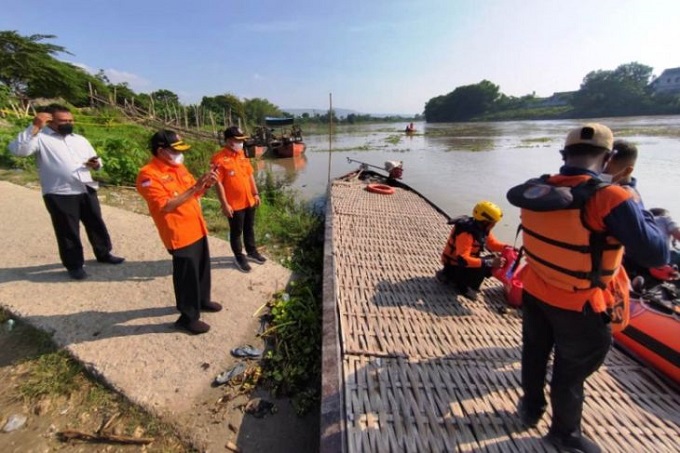 411-perahu-bojonegoro1